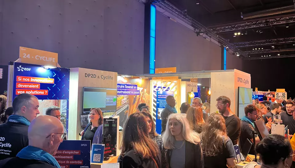 Photo vue Stand DP2D